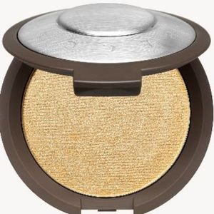 Becca Shimmering Skin Perfector Highlighter