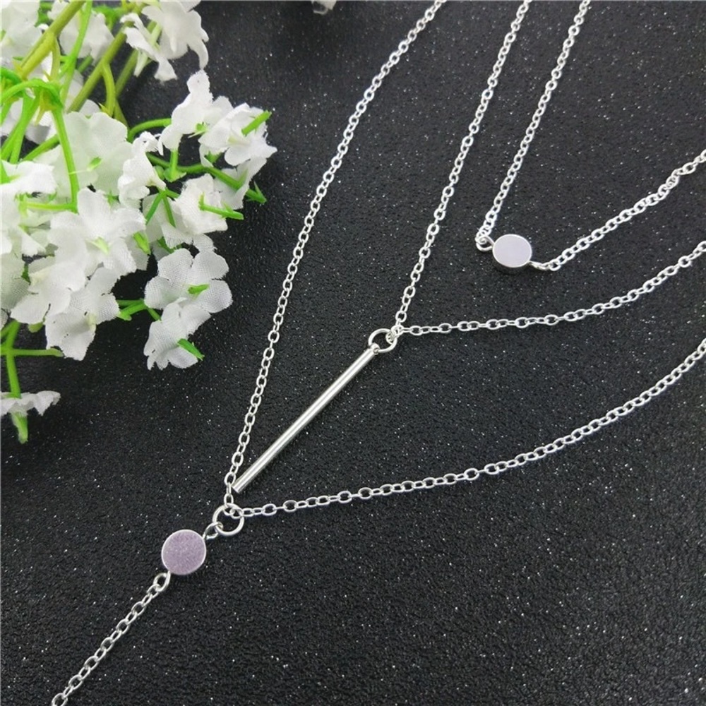 SALE🎉 Silver Multi Layered Choker/ necklace - Picture 4 of 4