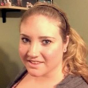 Meet your Posher, Christy