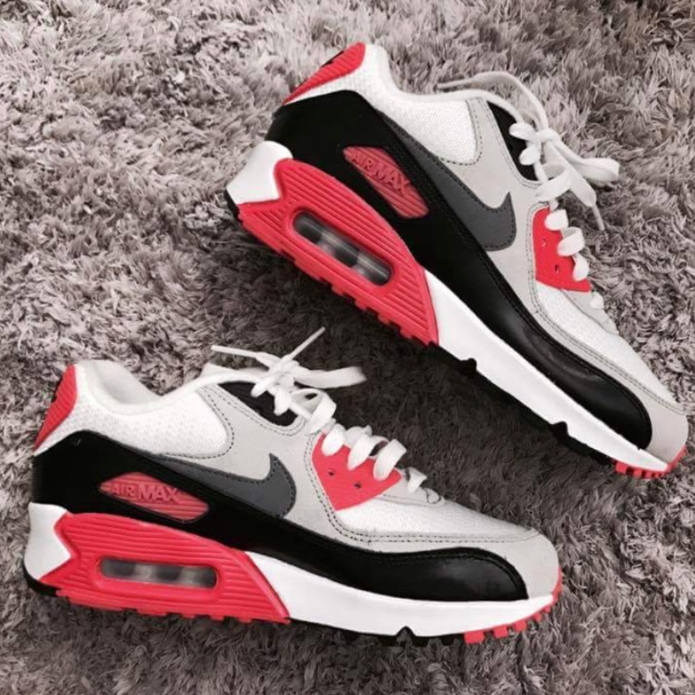 Nike AirMax 90 Infrared