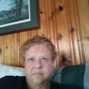 Meet your Posher, Christy