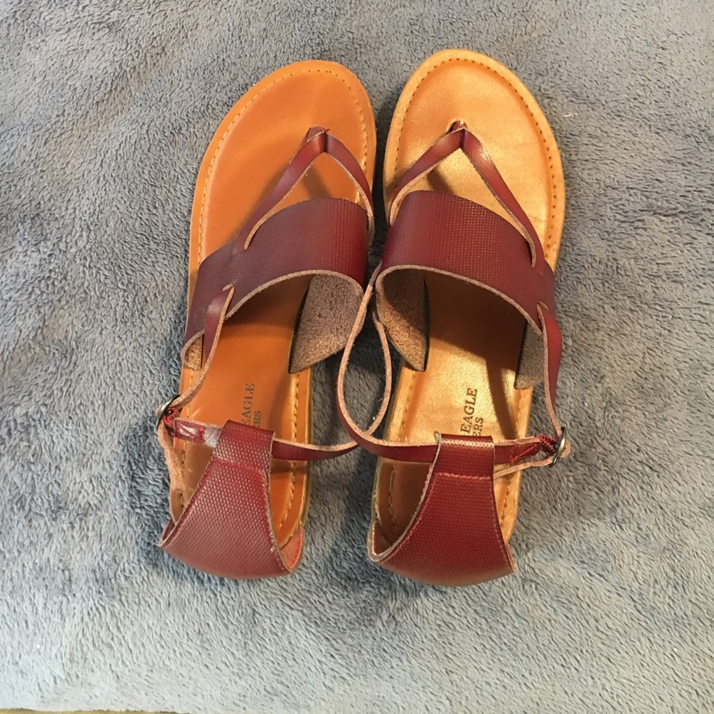 American eagle wine colored sandal