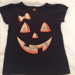 3T Halloween shirt