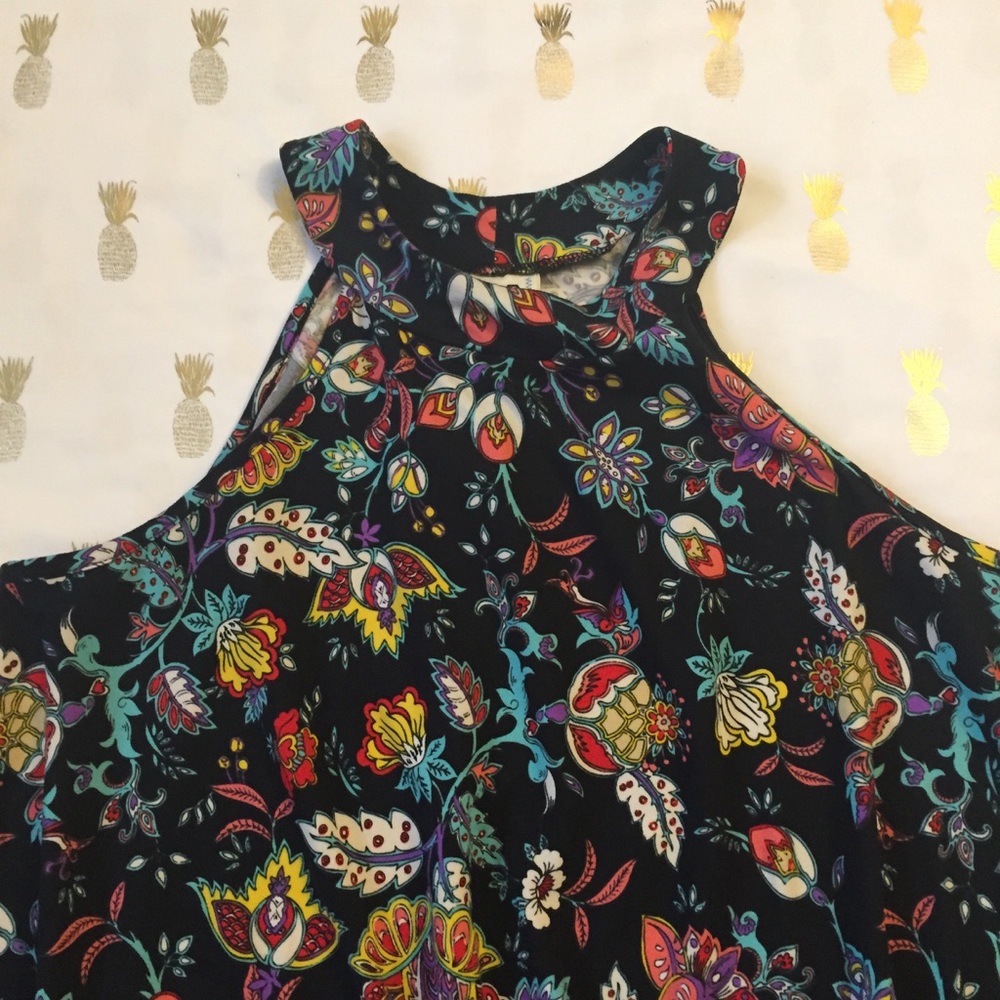 H.I.P. Nordstrom Black Flowy Paisley Tank - Picture 4 of 7