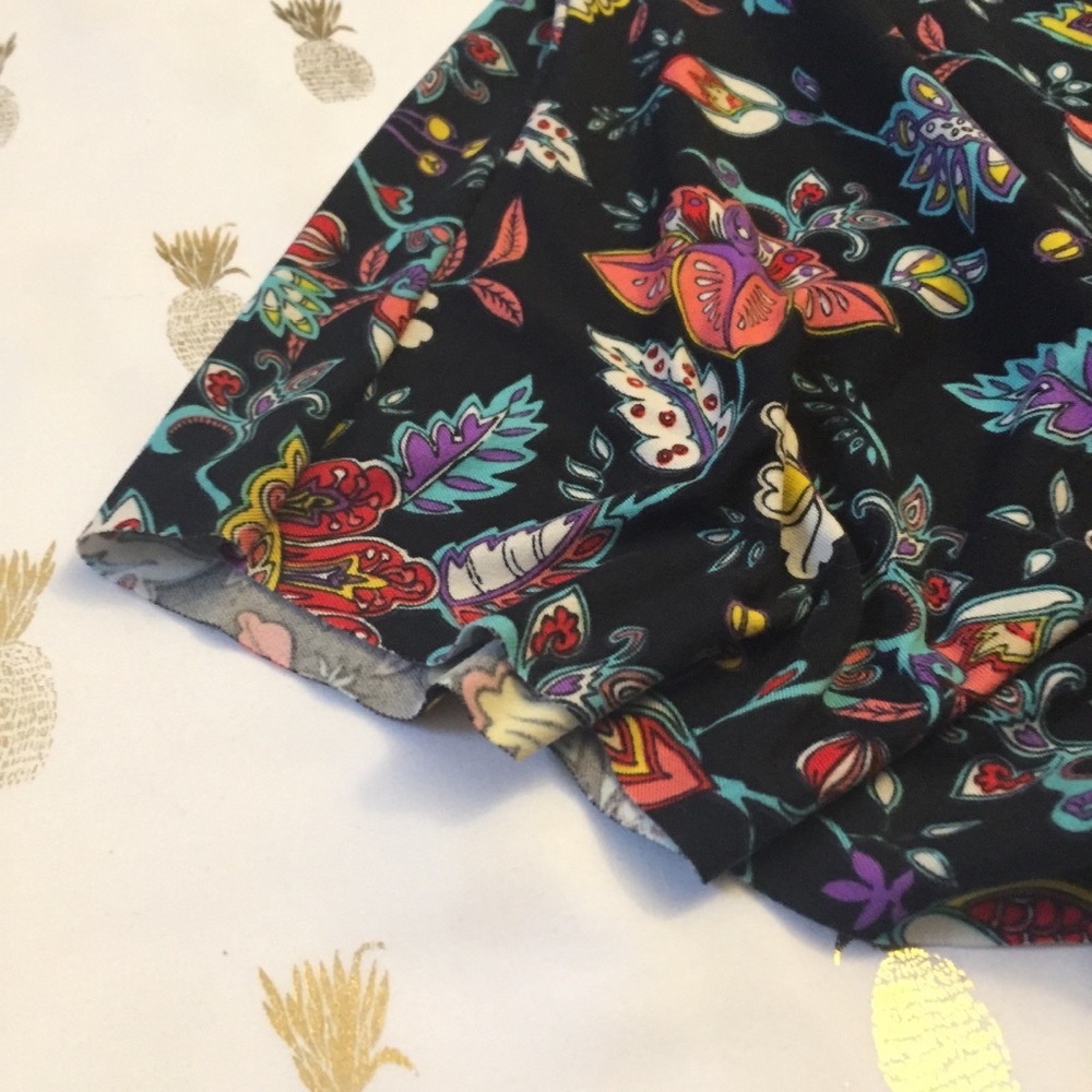 H.I.P. Nordstrom Black Flowy Paisley Tank - Picture 6 of 7