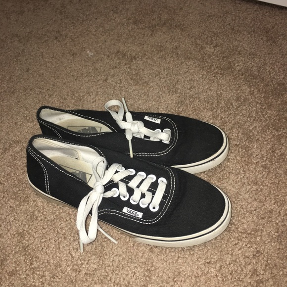 Black Vans - Picture 2 of 3