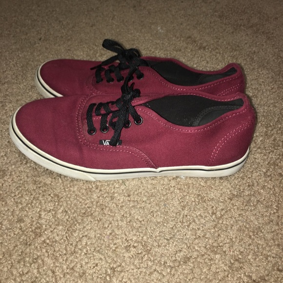 Vans - Picture 2 of 3