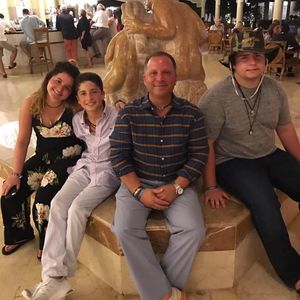 Meet your Posher, Randy