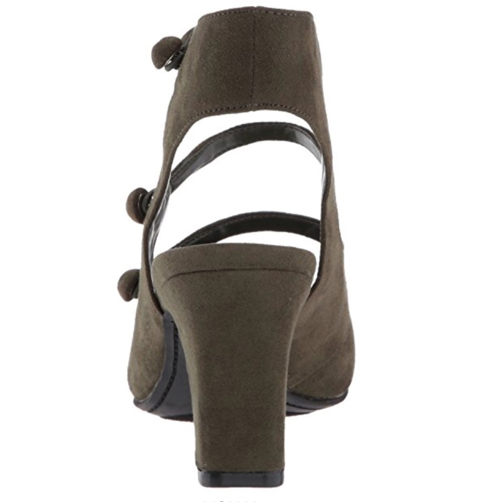 Multiple Strap Mary Jane Peep Toe Sandal - Picture 3 of 7