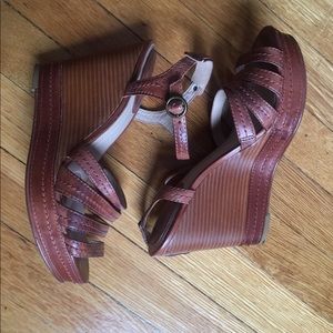 Frye Corina Stitch Cognac leather sandal size 11
