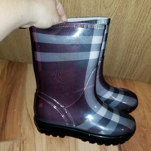 Authentic girls size 13 burberry boots