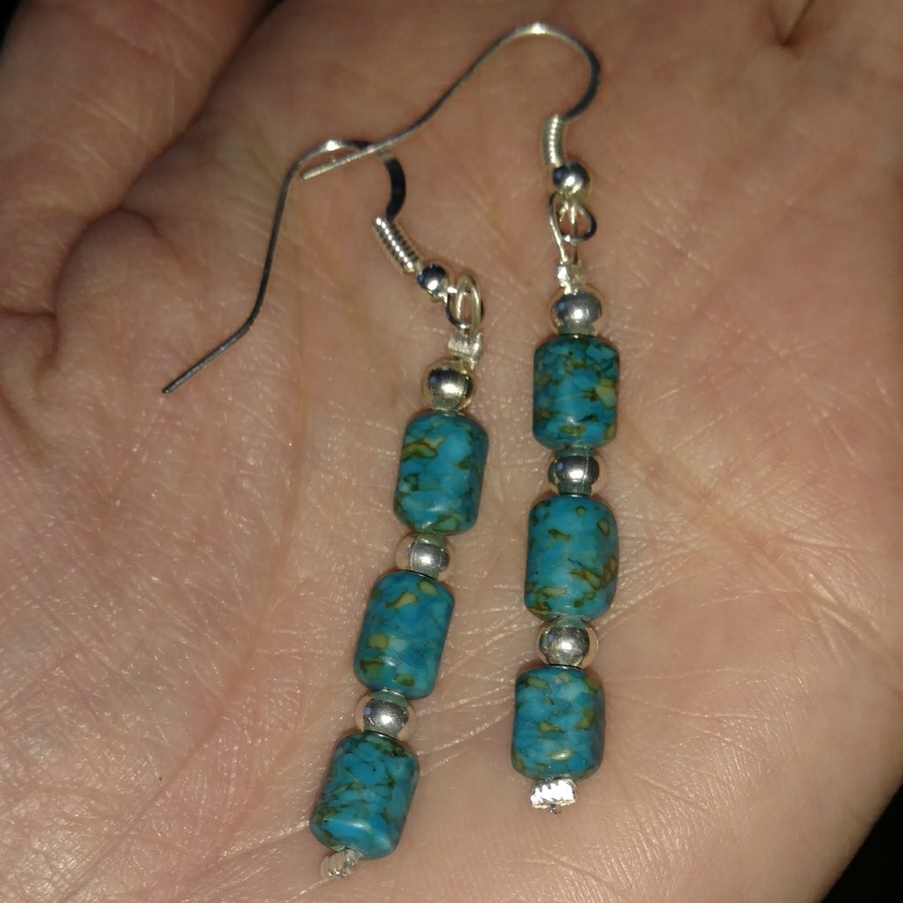 Dangle turquoise earrings NWOT