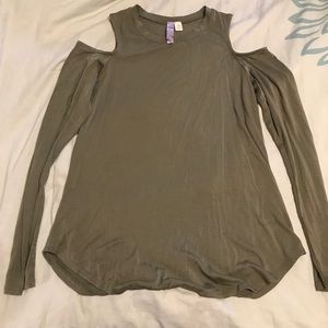 Long Sleeve Cut out Shoulder