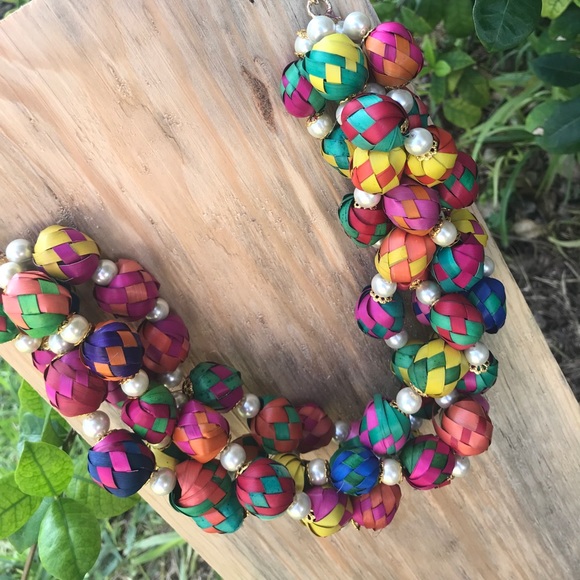 Mexican Handmade Statement Necklace Pearls & Palm - Picture 3 of 8