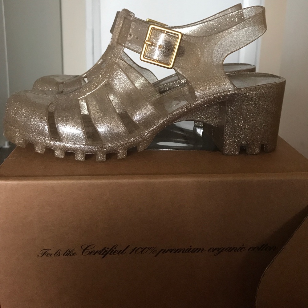 Woman jelly sandals