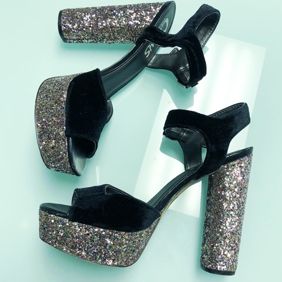 Circus by Sam Edelman Cosmo Velvet Glitter Heels - Picture 4 of 8