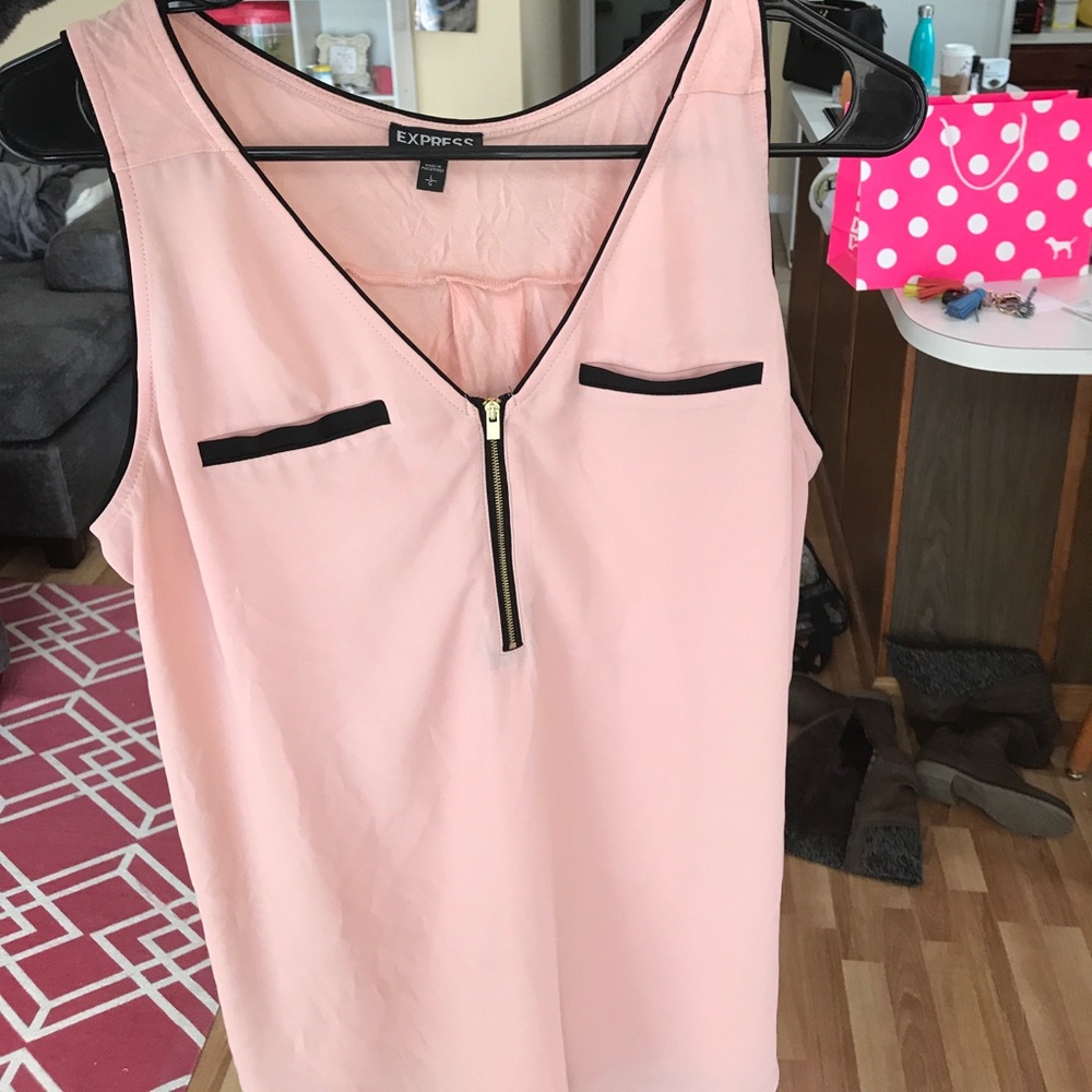 Stylish express top