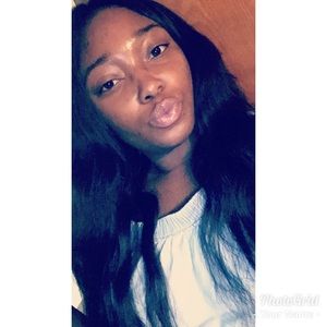 Meet your Posher, Lakendrea