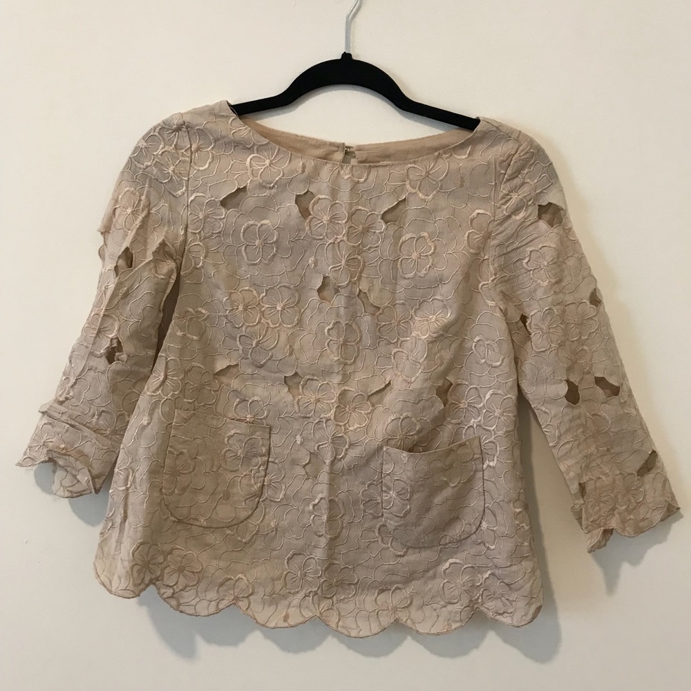 H&M floral cutout top in cream