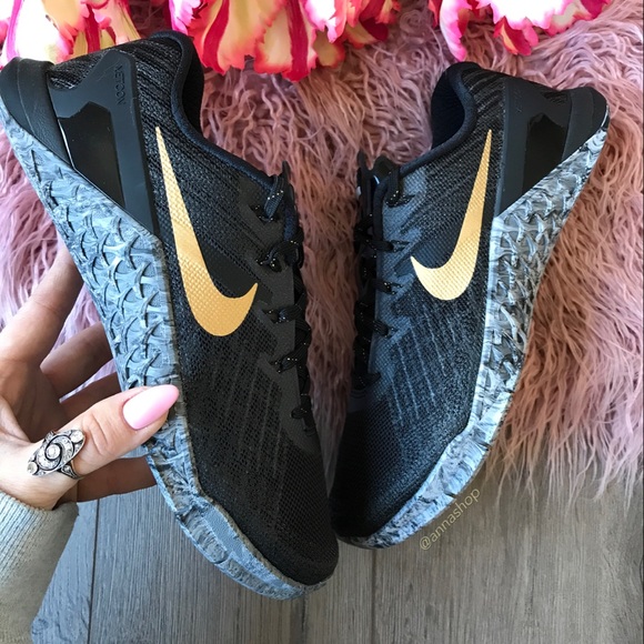 NWT Nike Metcon 3 AMP marble gold - Picture 2 of 6