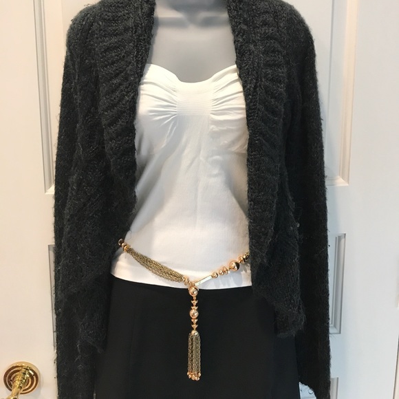 BCBG gray cableknit sweater - Picture 1 of 8