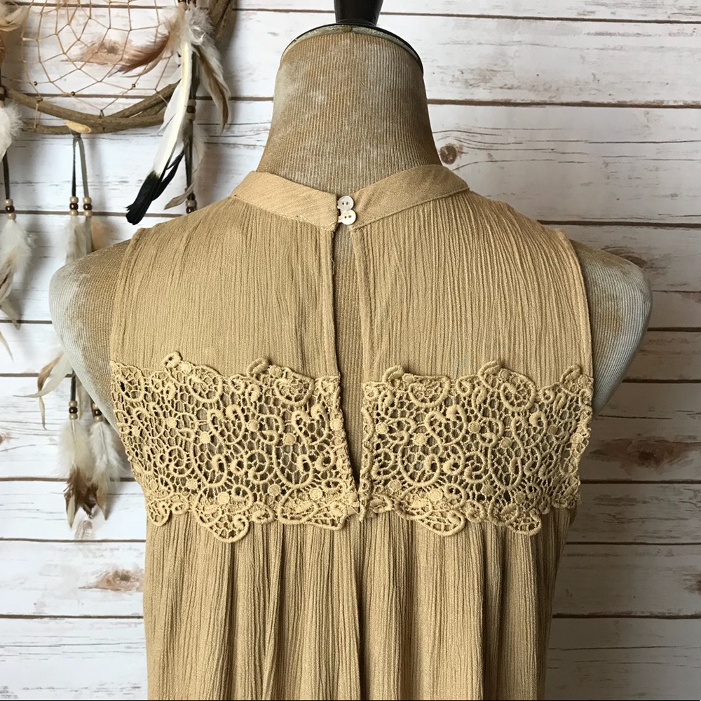 Romeo & Juliet Couture Boho Peasant Lace Dress - Picture 6 of 8