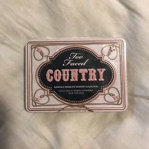 Too faced Eyeshadow mini pallet