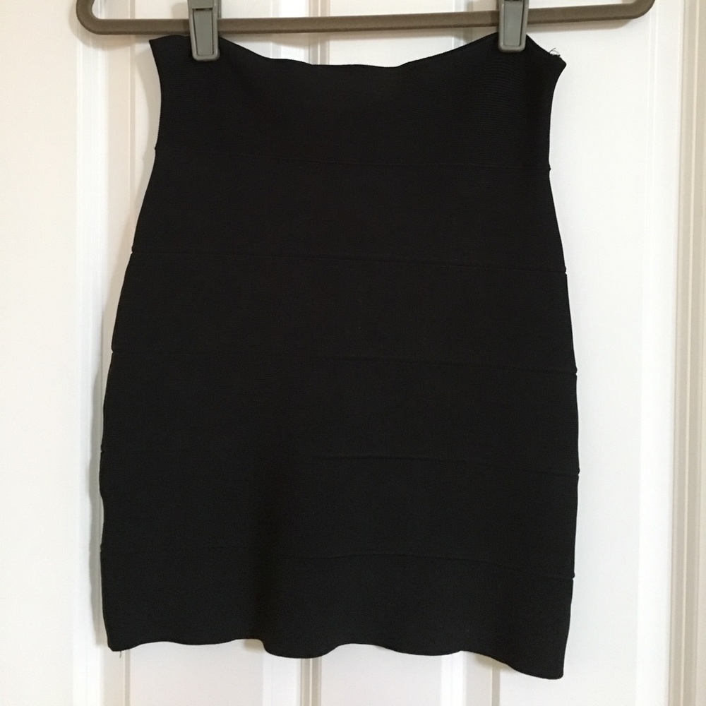 Bcbg Simone power skirt