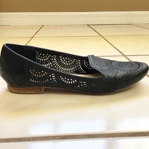 Nine West Lasercut Flats