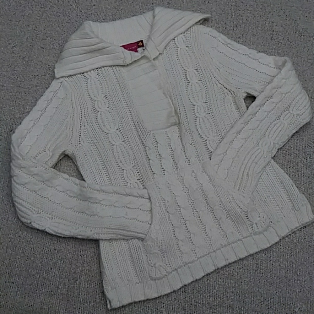 Cute Cable Knit Sweater