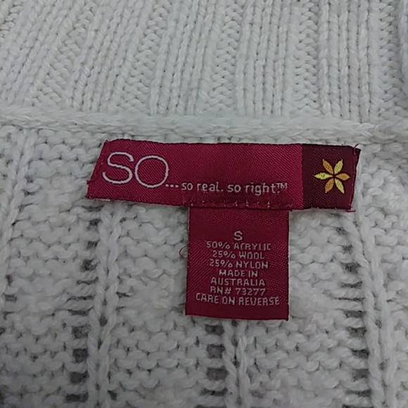 Cute Cable Knit Sweater - Picture 4 of 5