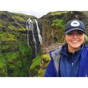 Meet your Posher, Olivia