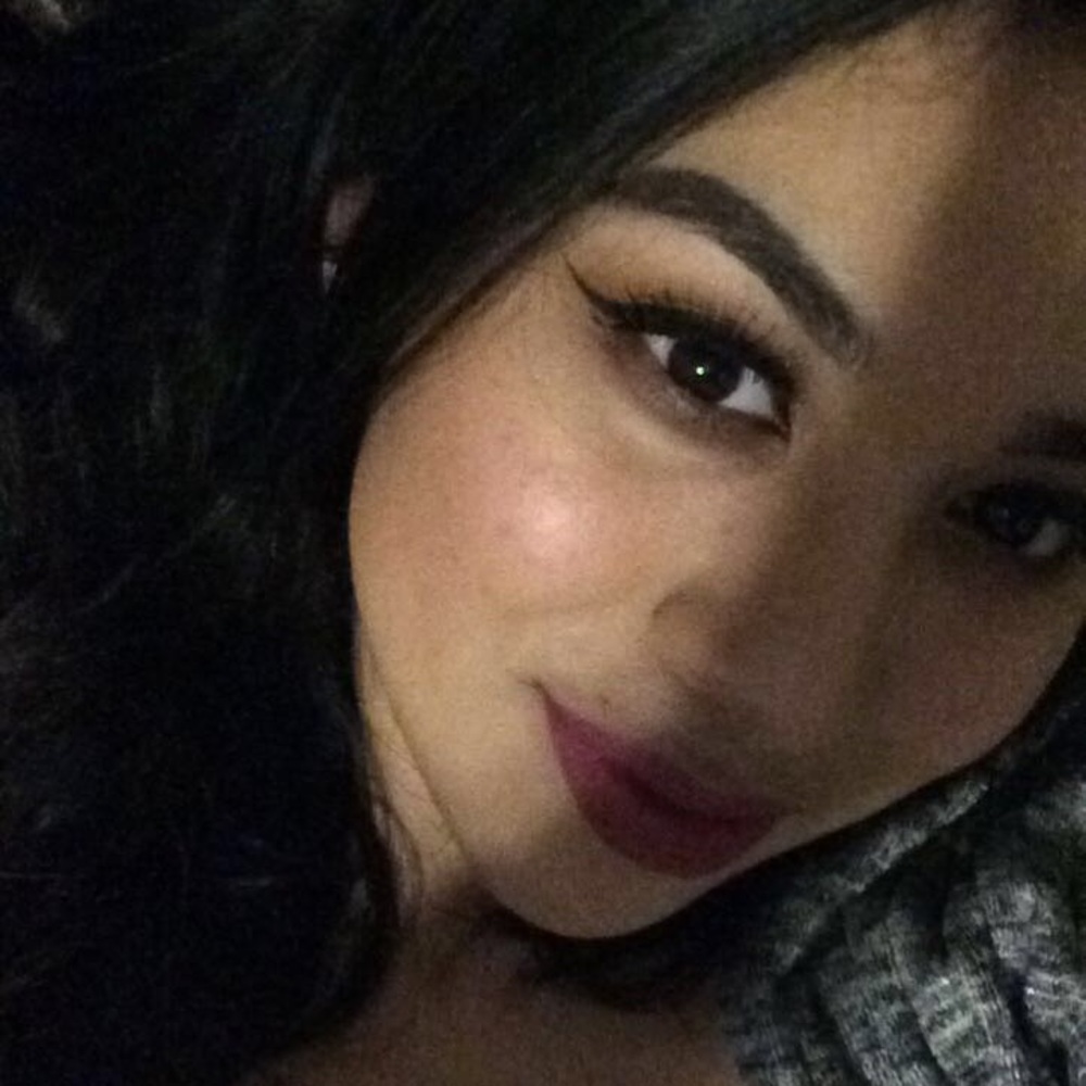 Meet your Posher, Connie