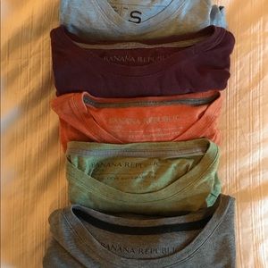 5 Banana Republic Long-Sleeve Soft-Wash T-shirts S