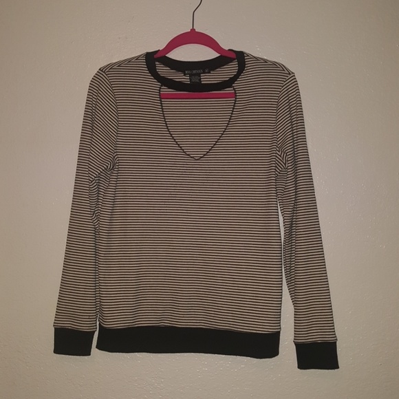 Miss Chievous Long Sleeved Shirt with Key Hole - Picture 1 of 2