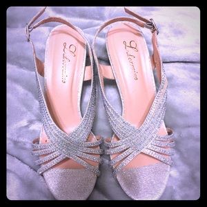 7 1/2 heels.