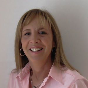 Meet your Posher, Daniela