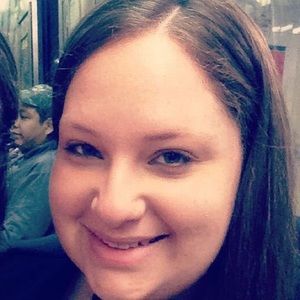 Meet your Posher, Arielle