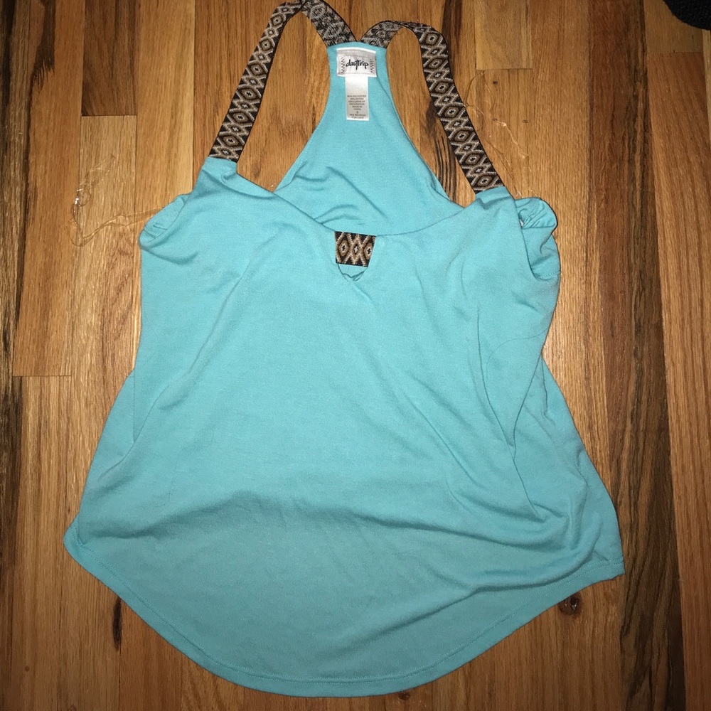 Daytrip Tank