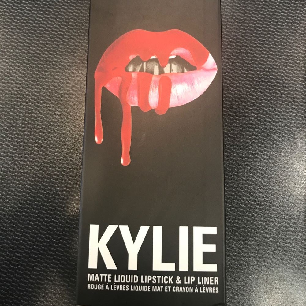 Kylie Fall collection lip kits. (AUTUMN)