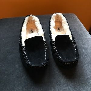 Ugg slippers