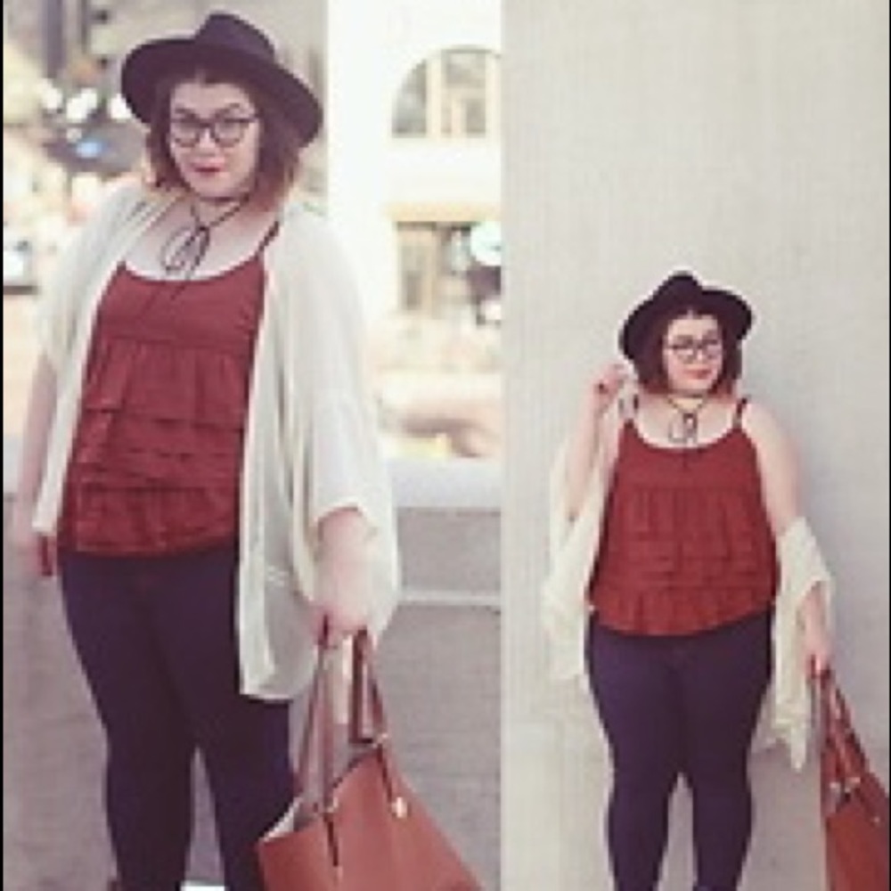 Who What Wear Target Tiered Ruffle Camisole Tank - Picture 8 of 8