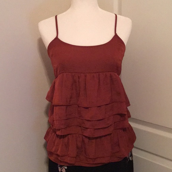 Who What Wear Target Tiered Ruffle Camisole Tank - Picture 3 of 8