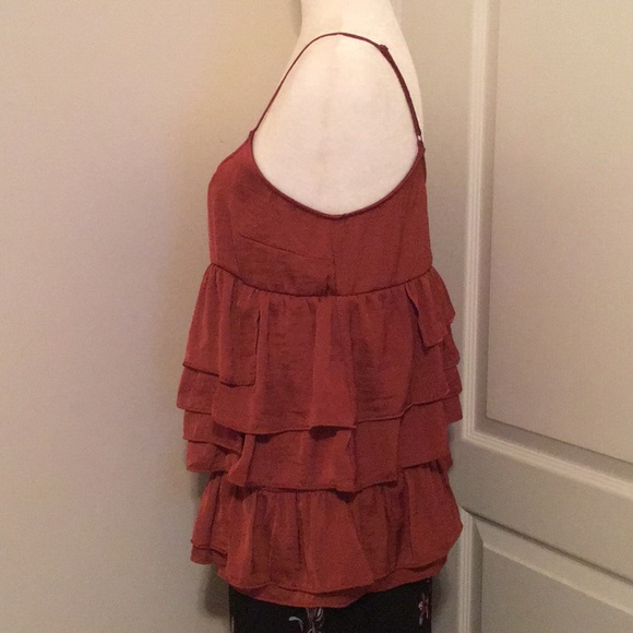 Who What Wear Target Tiered Ruffle Camisole Tank - Picture 4 of 8