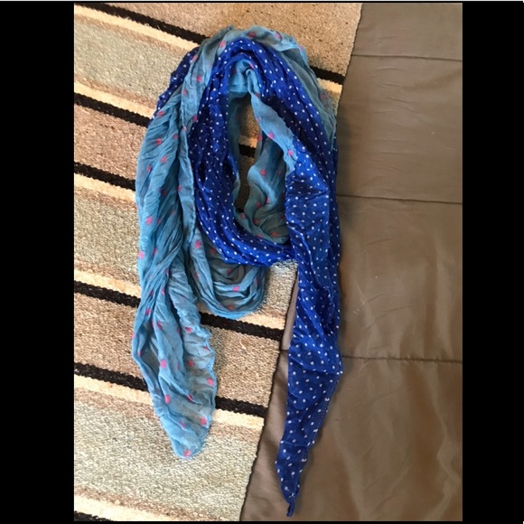 Scarf - Picture 2 of 3