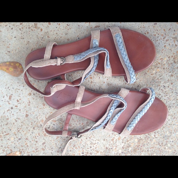 Array sandals - Picture 2 of 3