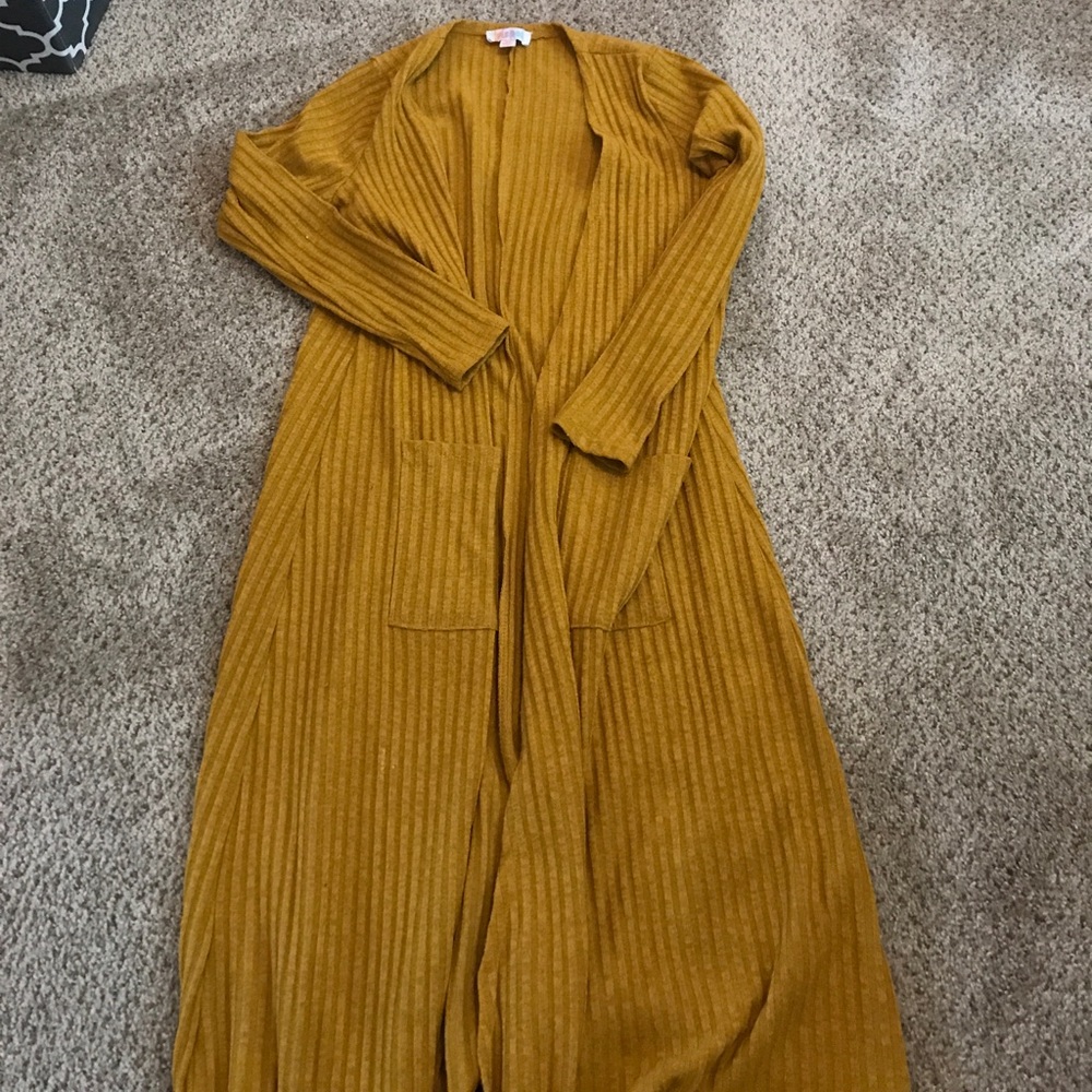 LuLaRoe Sarah xs - mustard