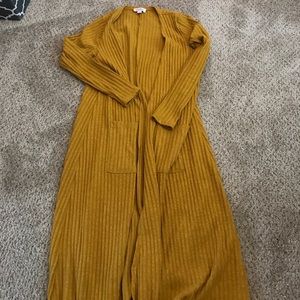 LuLaRoe Sarah xs - mustard