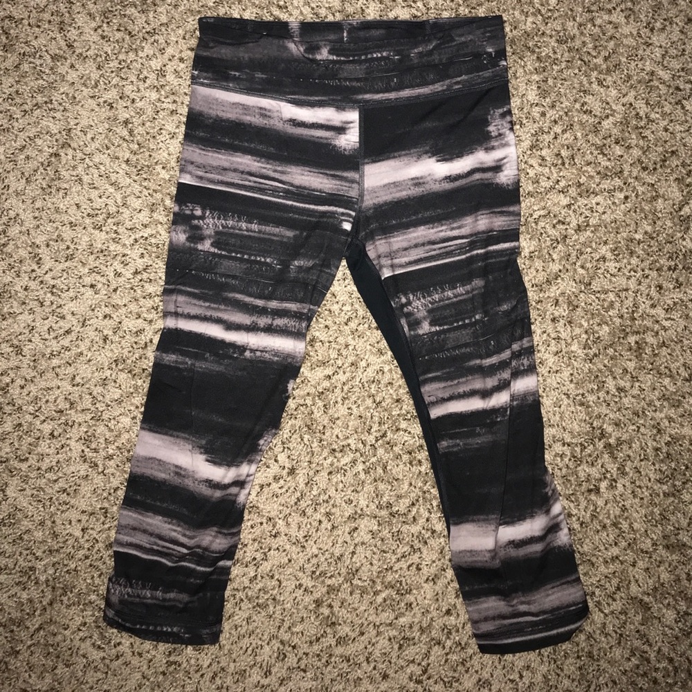 Under Armor workout leggings