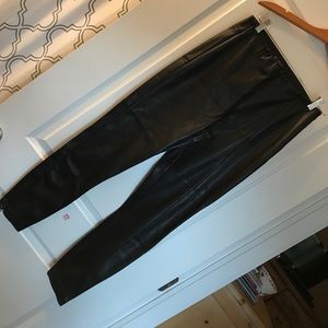 Faux leather leggings ZARA